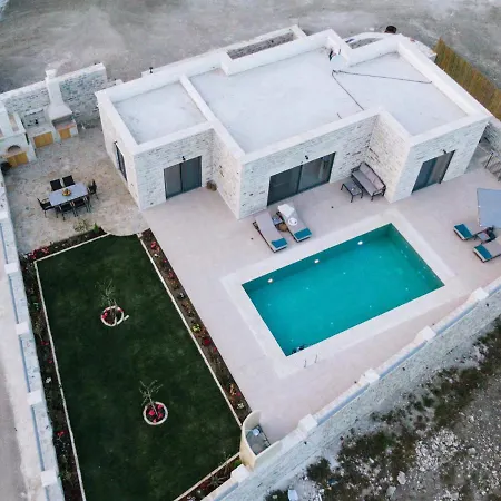 Villa Stone Diamond