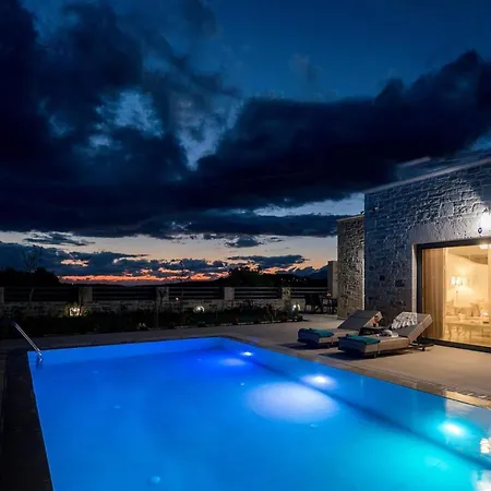 Villa Stone Diamond *