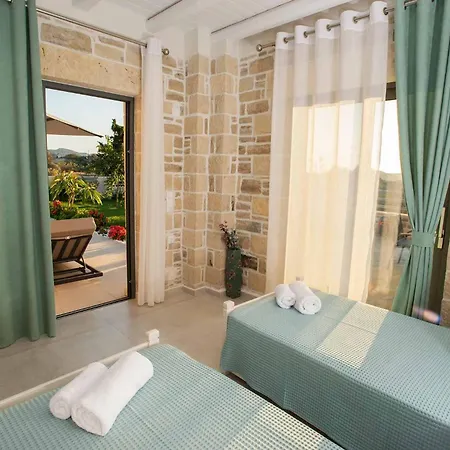 Stone Diamond Vila