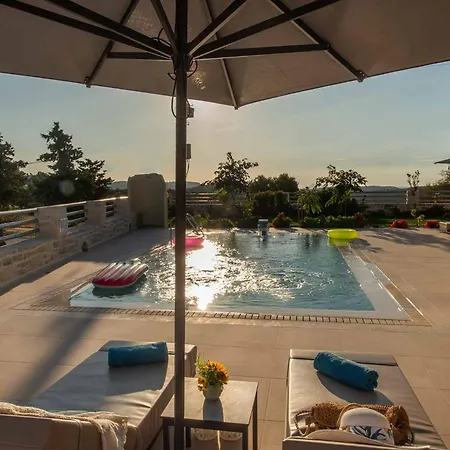 Stone Diamond Villa *